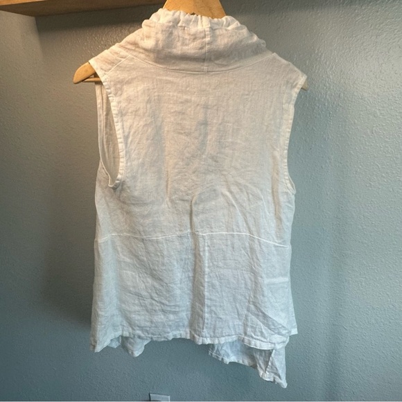 Bryn Walker Kia light linen adjustable drawstring open front vest in White small - Picture 8 of 11